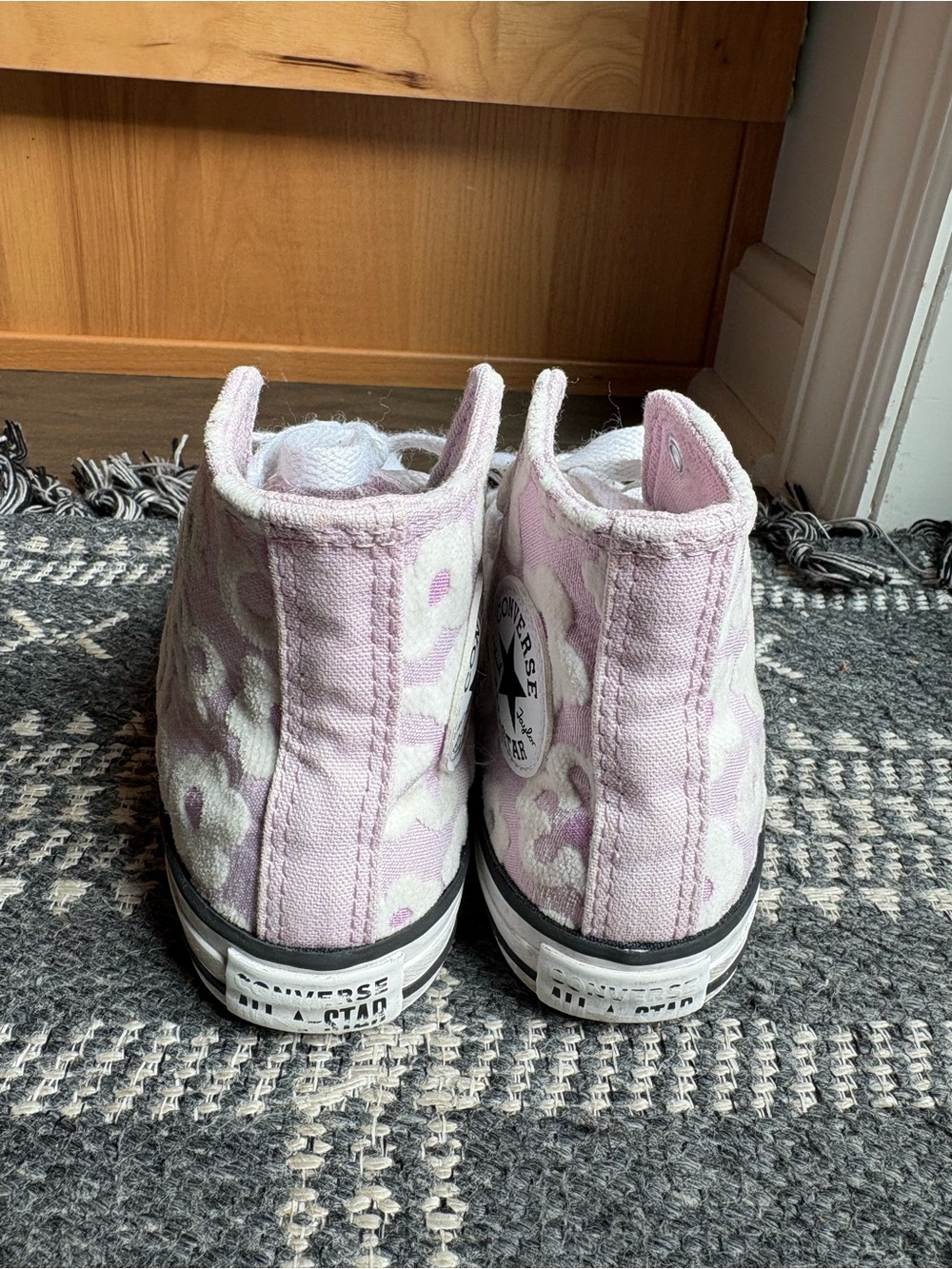 Kids Converse High-Top Floral Canvas Sneakers in Light Pink - Picture 4 of 6